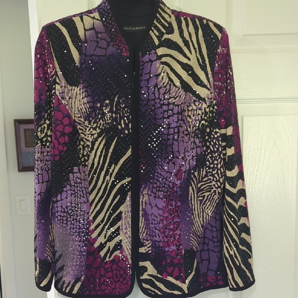 Women's Purple and Black Patterned Zipper Down Large Vintage in Jacket